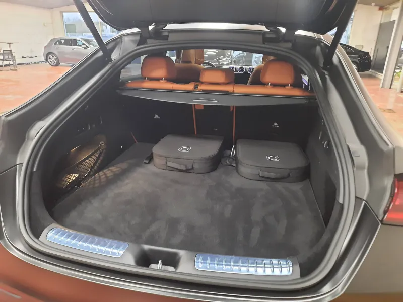 Image secondaire du véhicule 9