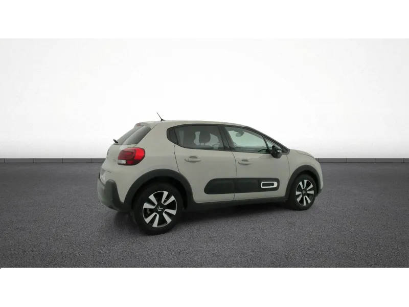 Image secondaire du véhicule 10