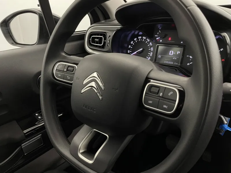 Image secondaire du véhicule 25