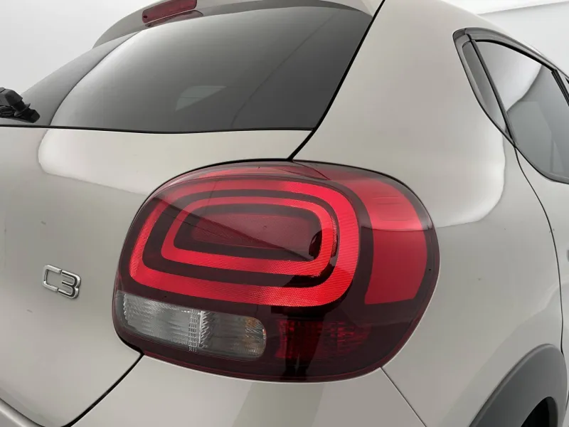 Image secondaire du véhicule 26