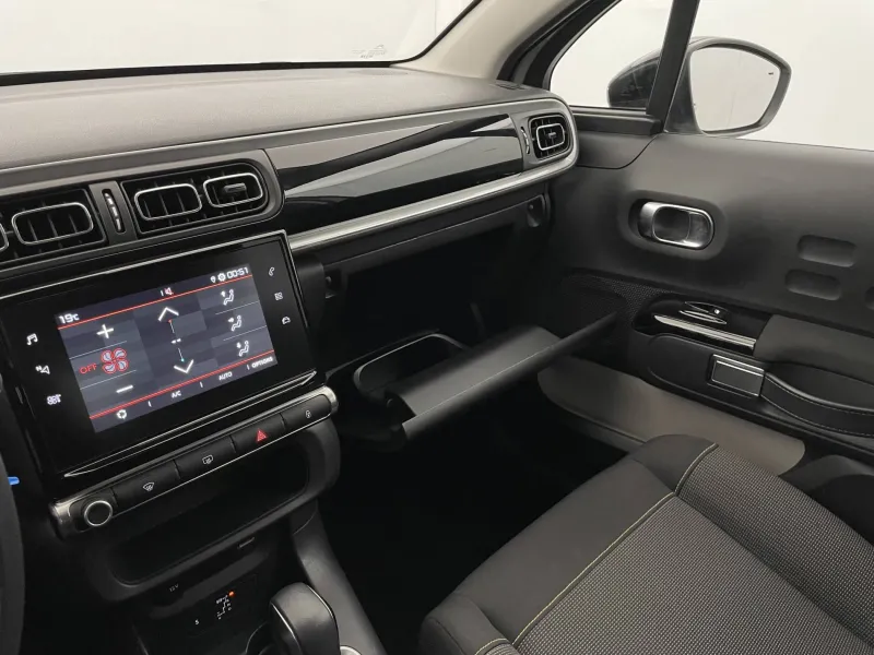 Image secondaire du véhicule 33