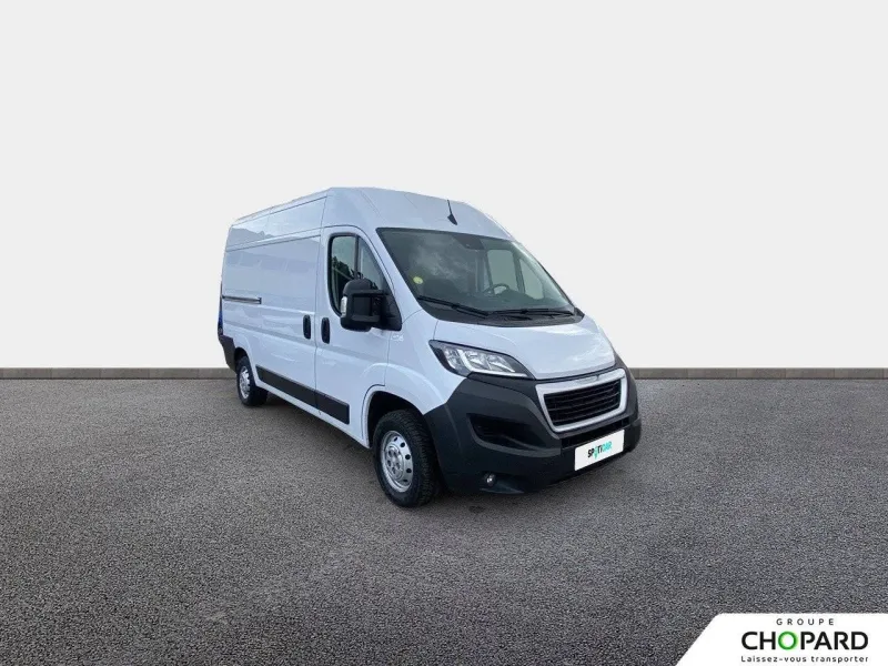 Image secondaire du véhicule 4