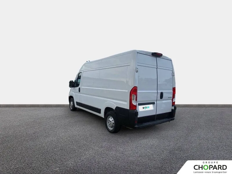 Image secondaire du véhicule 8