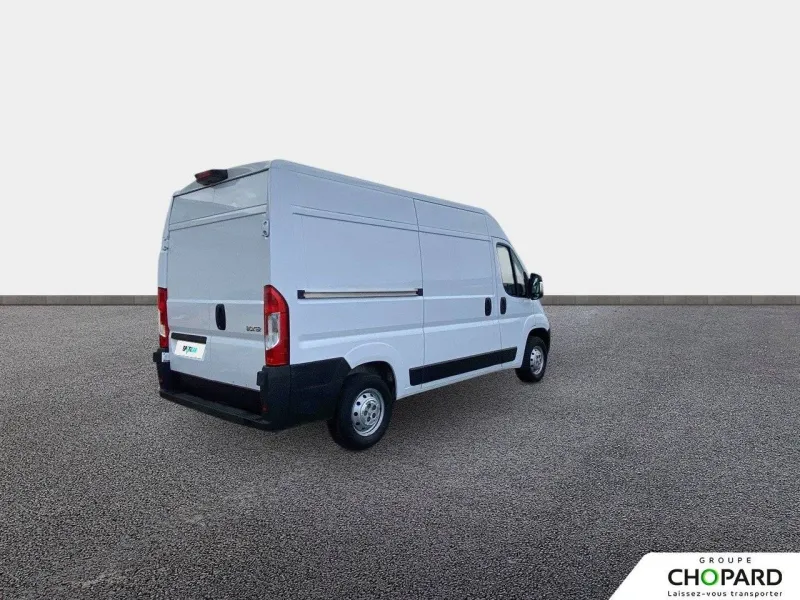 Image secondaire du véhicule 9