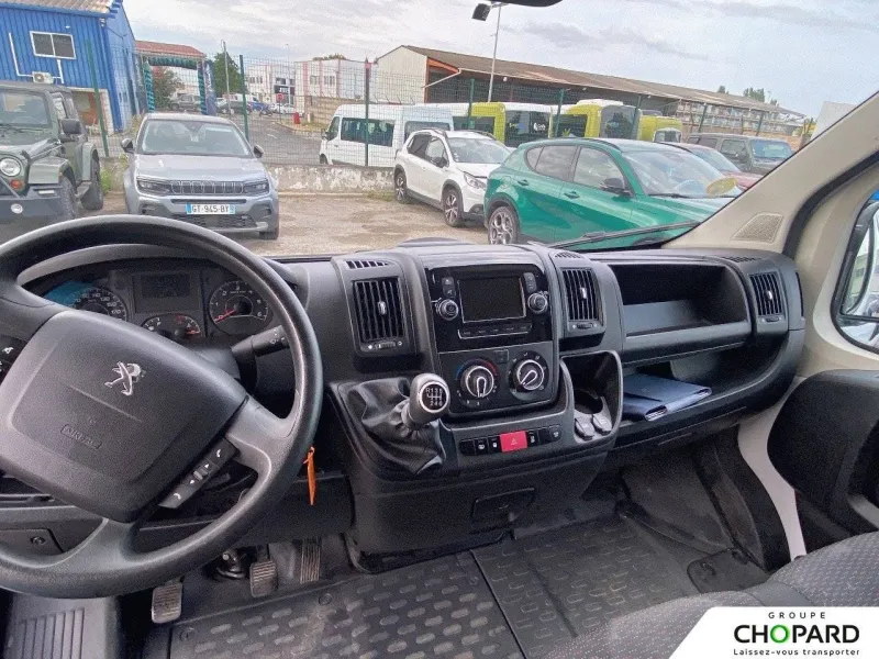 Image secondaire du véhicule 16