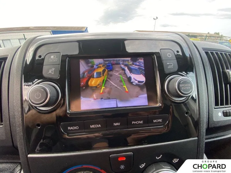 Image secondaire du véhicule 17