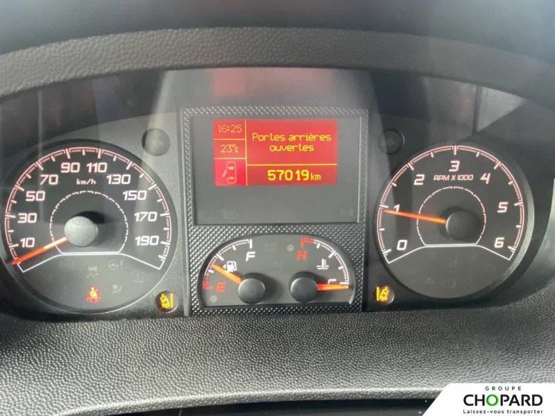 Image secondaire du véhicule 20