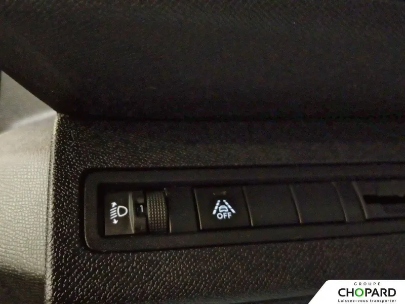 Image secondaire du véhicule 12