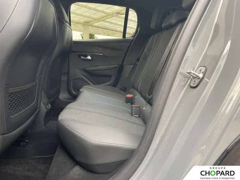 Image secondaire du véhicule 12