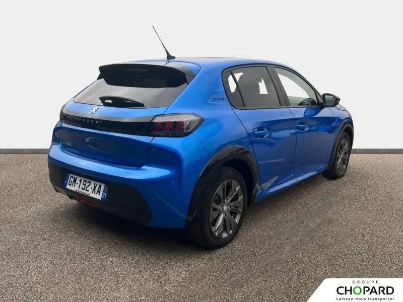 Image secondaire du véhicule 4