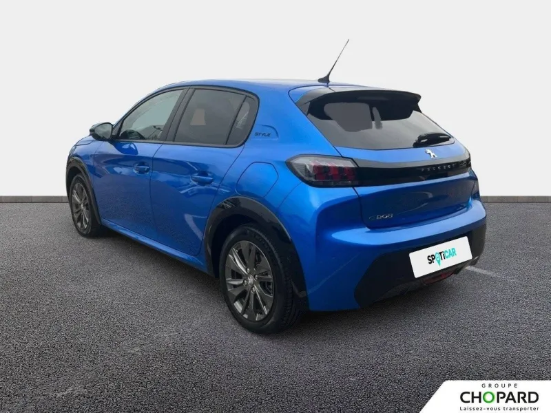 Image secondaire du véhicule 8