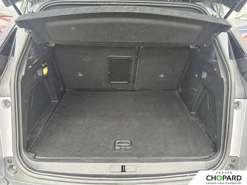 Image secondaire du véhicule 9