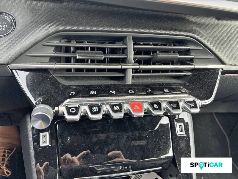 Image secondaire du véhicule 15