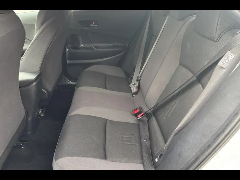 Image secondaire du véhicule 12