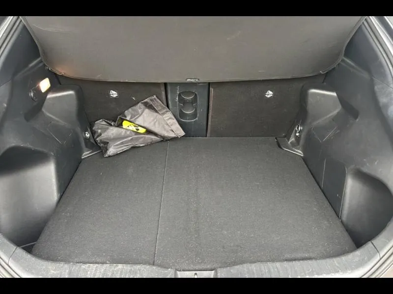 Image secondaire du véhicule 10