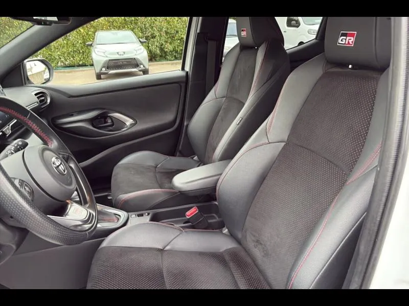 Image secondaire du véhicule 11