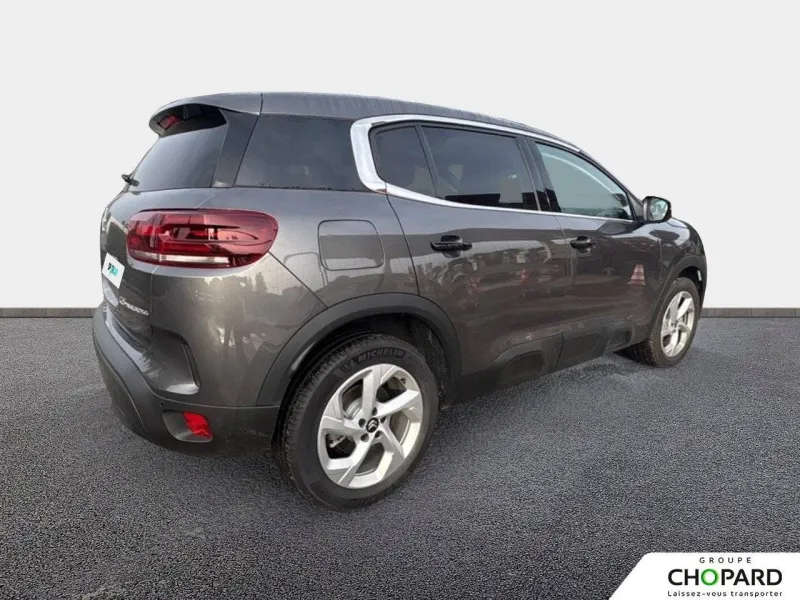 Image secondaire du véhicule 4