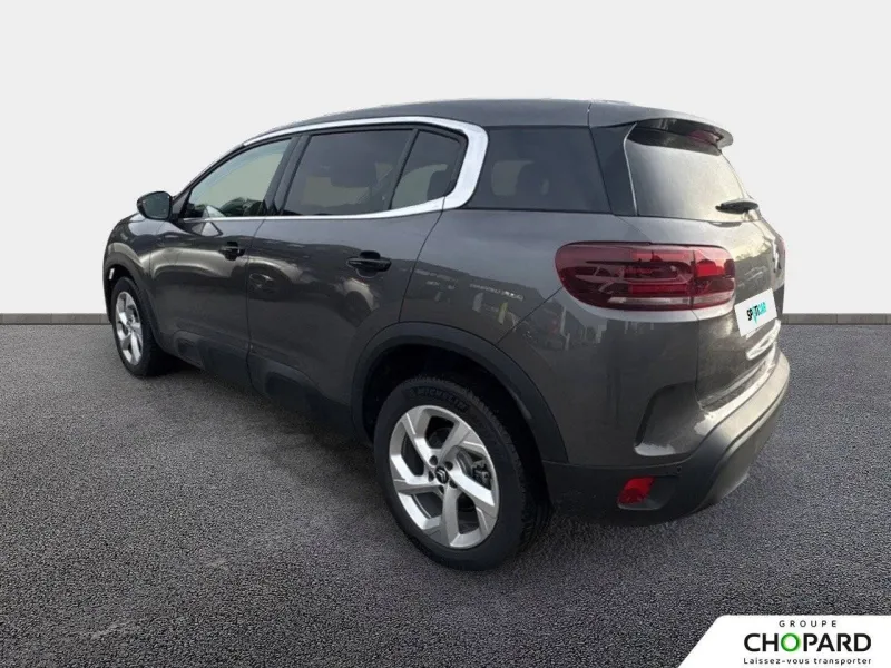 Image secondaire du véhicule 8