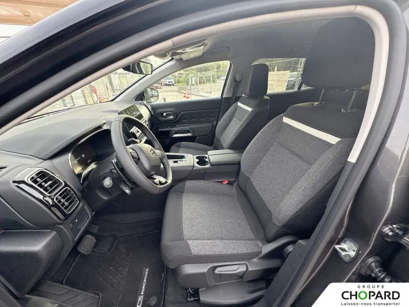 Image secondaire du véhicule 12