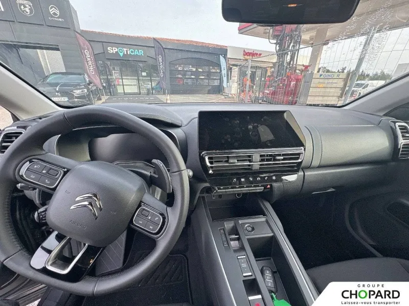 Image secondaire du véhicule 13