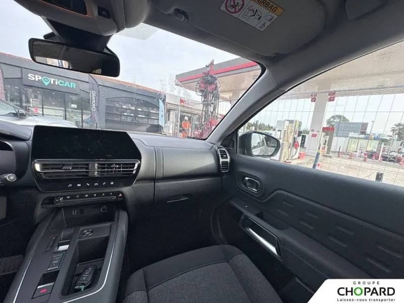 Image secondaire du véhicule 14