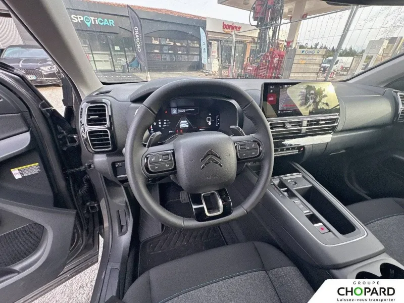 Image secondaire du véhicule 17