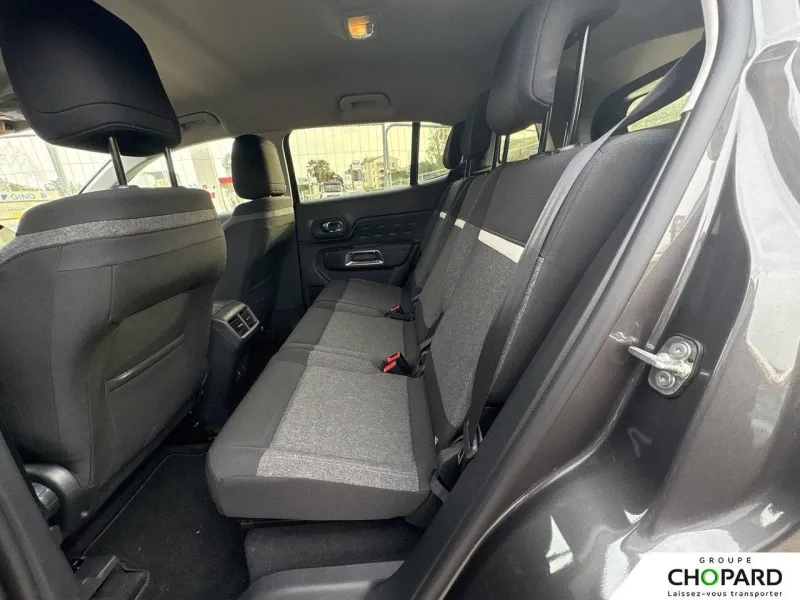 Image secondaire du véhicule 19