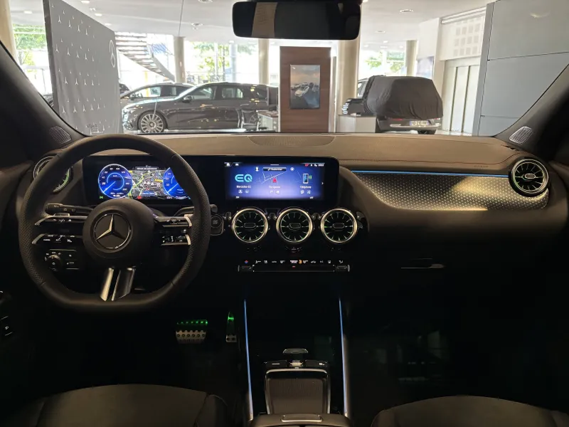 Image secondaire du véhicule 6