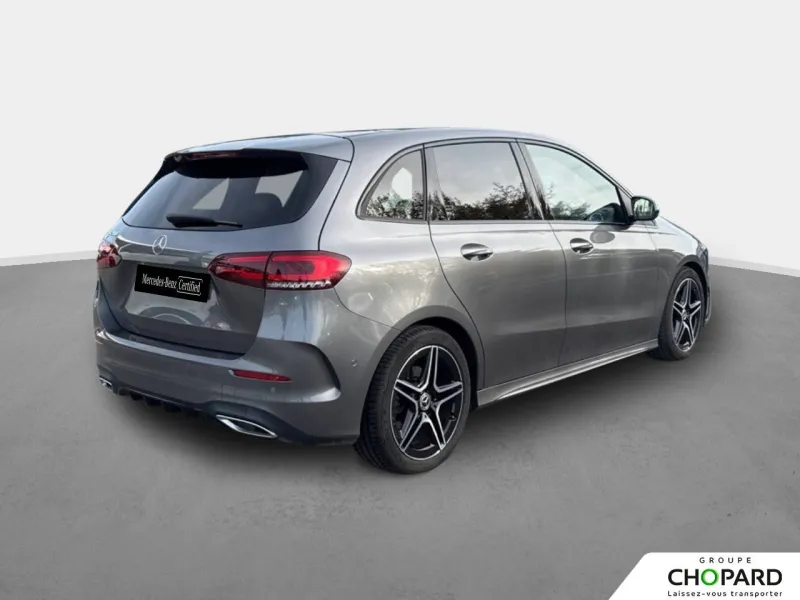 Image secondaire du véhicule 4