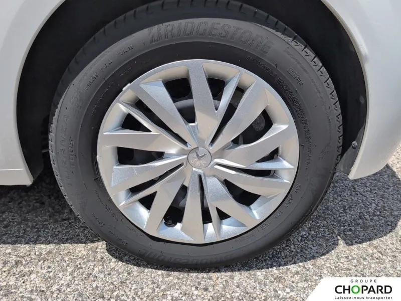 Image secondaire du véhicule 12