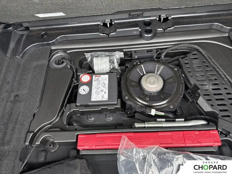 Image secondaire du véhicule 30