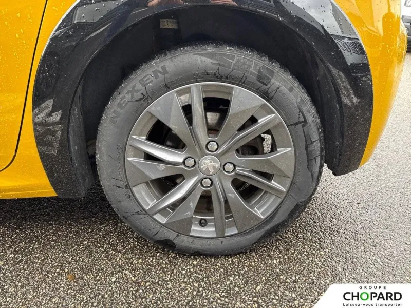 Image secondaire du véhicule 12