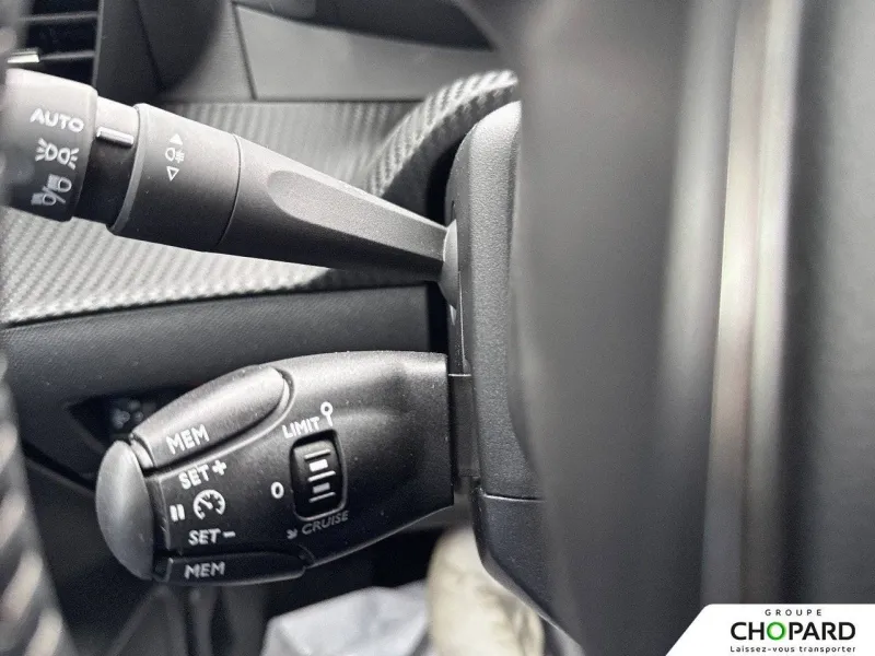 Image secondaire du véhicule 25