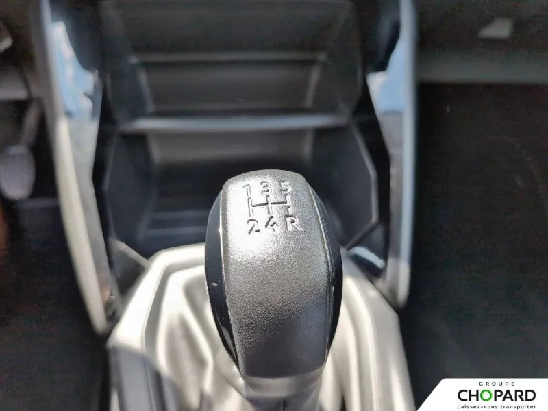 Image secondaire du véhicule 14