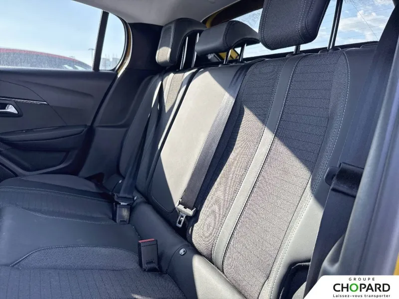 Image secondaire du véhicule 11