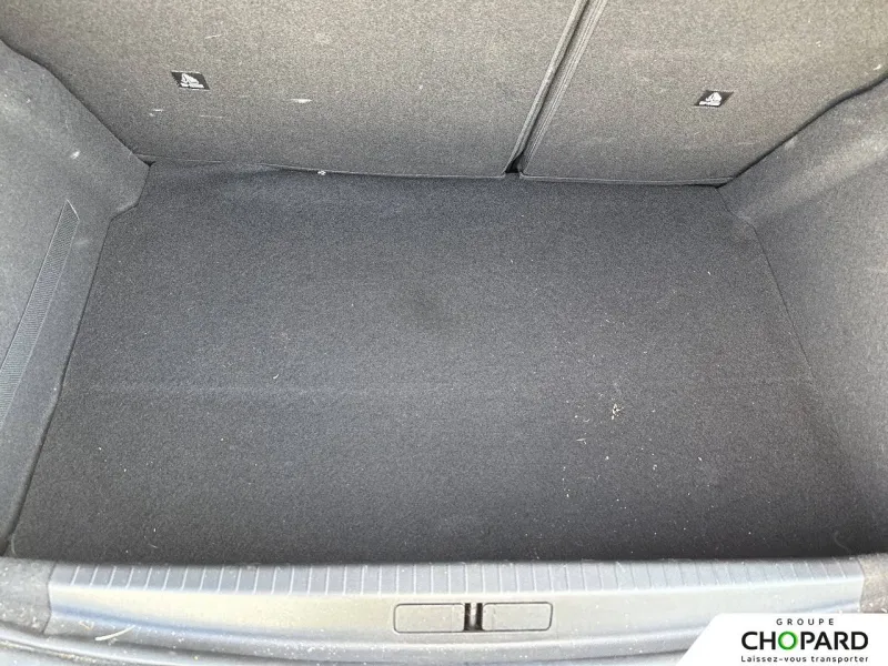 Image secondaire du véhicule 13