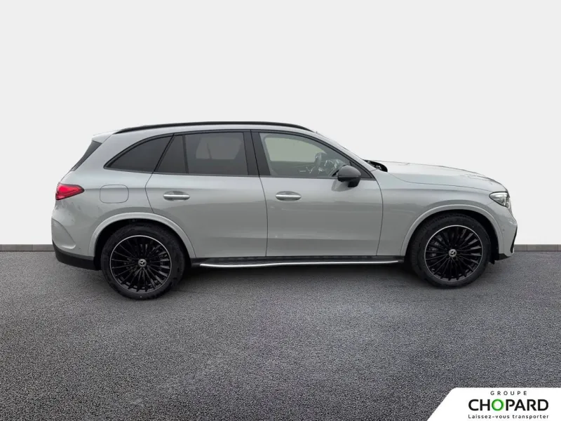 Image secondaire du véhicule 10