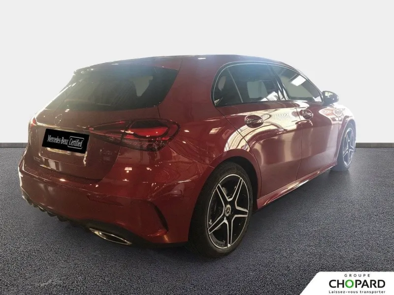 Image secondaire du véhicule 4