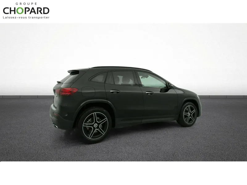 Image secondaire du véhicule 10