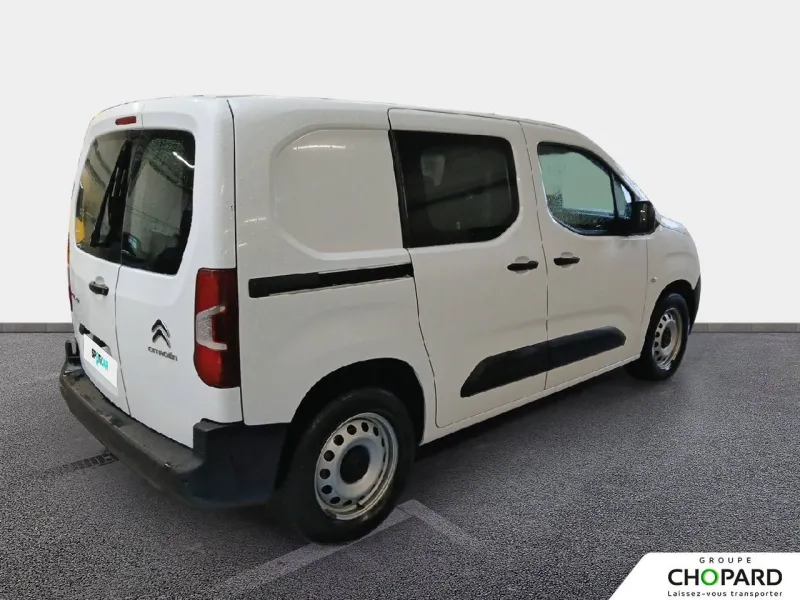 Image secondaire du véhicule 9