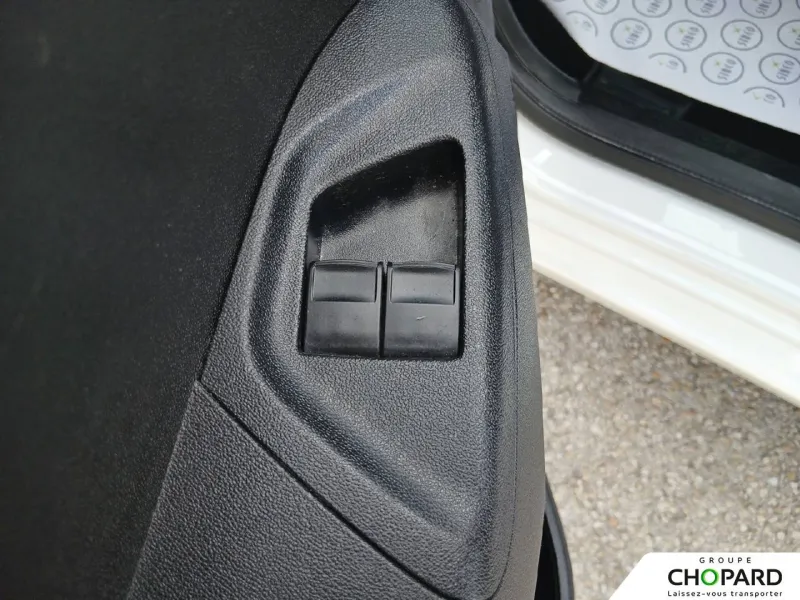 Image secondaire du véhicule 3