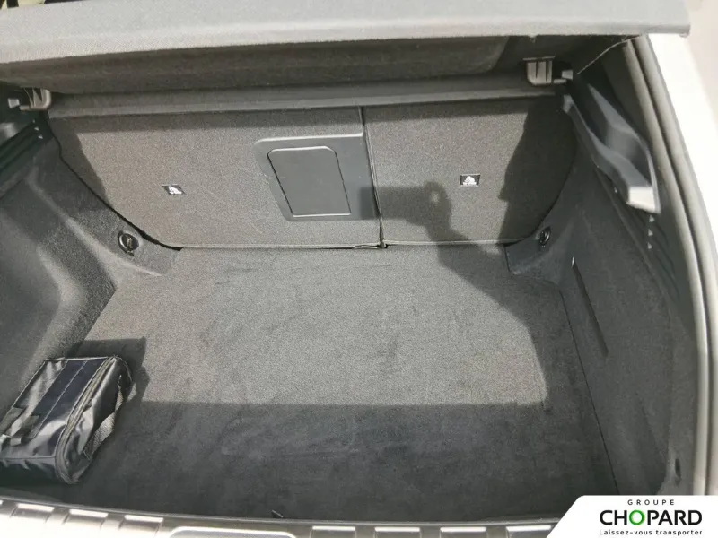 Image secondaire du véhicule 7