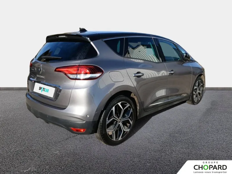 Image secondaire du véhicule 9