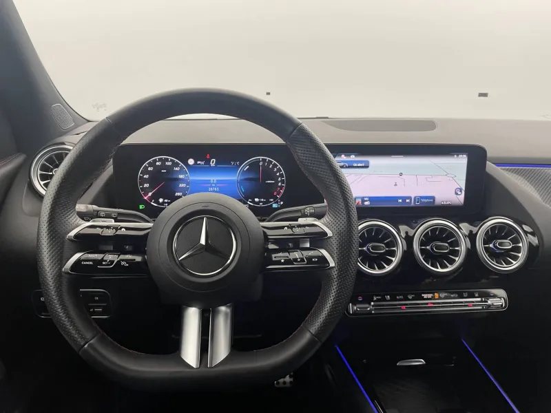 Image secondaire du véhicule 23