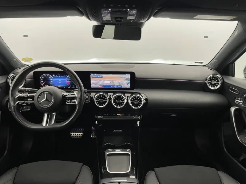 Image secondaire du véhicule 28