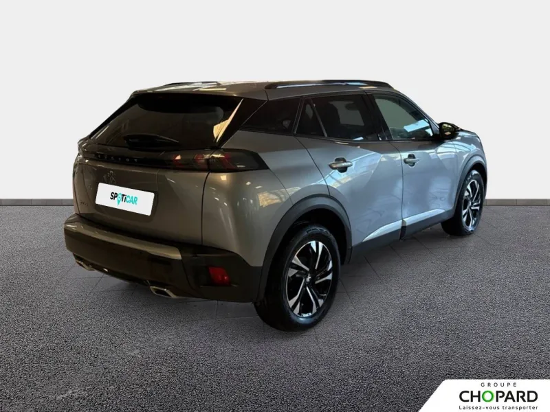 Image secondaire du véhicule 9