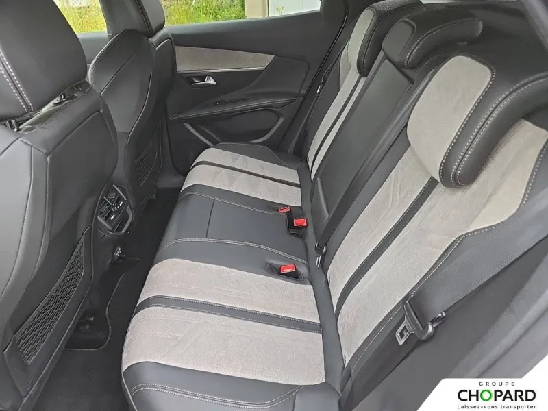 Image secondaire du véhicule 19