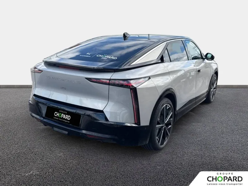 Image secondaire du véhicule 9