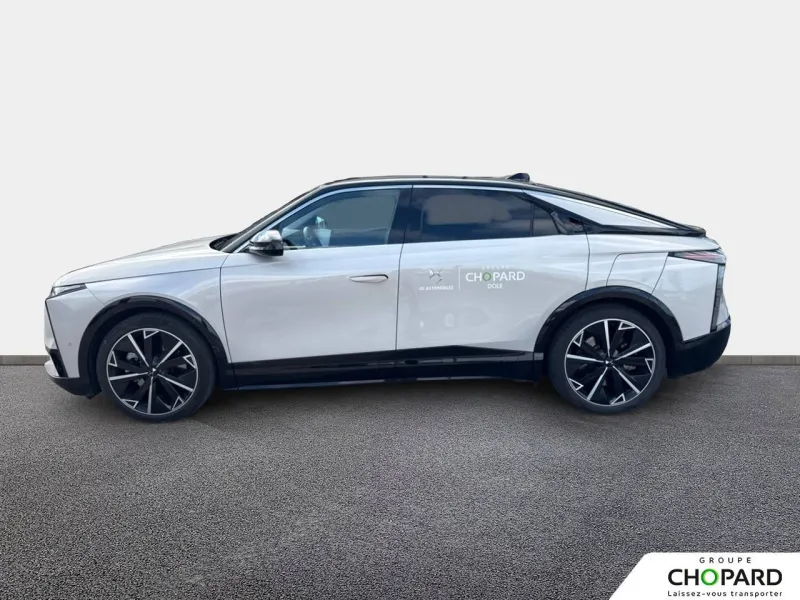 Image secondaire du véhicule 10