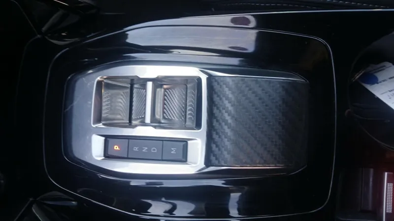 Image secondaire du véhicule 23